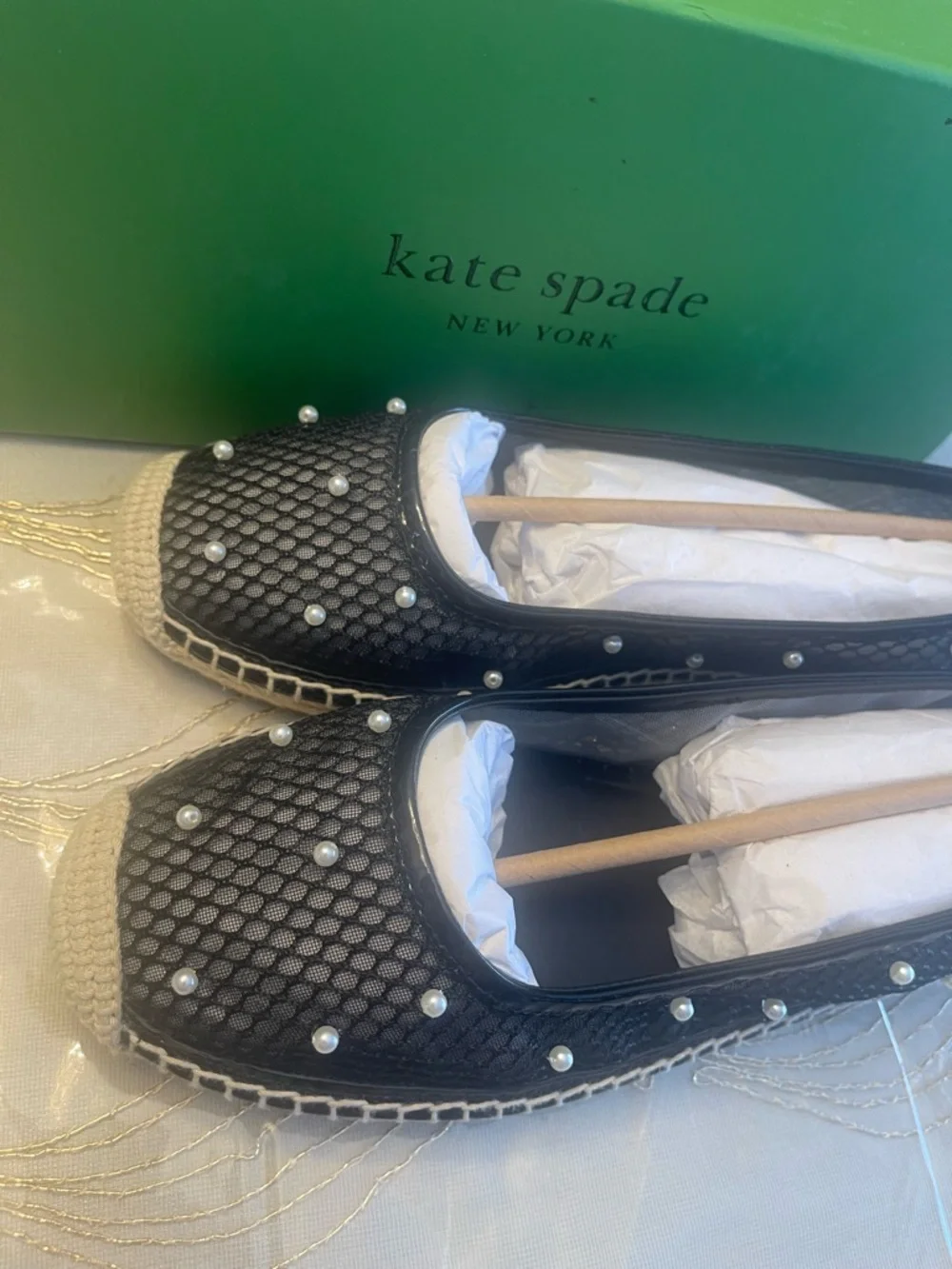 NWB Kate spade NY women’s pearl fishnet espadrille flat size 9